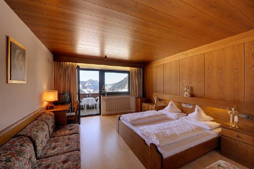 Hotel Alaska - Dolomity - Itálie, Val Gardena - Lyžařské zájezdy