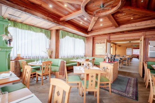 Hotel Alpine Mugon - Skirama Dolomiti Adamello Brenta - Itálie, Monte Bondone - Lyžařské zájezdy