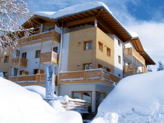 Hotel Alpine Mugon - Skirama Dolomiti Adamello Brenta - Itálie, Monte Bondone - Lyžařské zájezdy Hotel Alpine Mugon - Skirama Dolomiti Adamello Brenta - Itálie, Monte Bondone - Lyžařské zájezdy