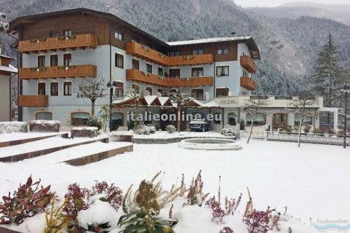 Hotel Ariston SKI - Paganella - Itálie, Molveno - Lyžařské zájezdy