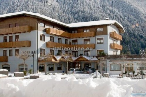 Hotel Ariston SKI - Paganella - Itálie, Molveno - Lyžařské zájezdy