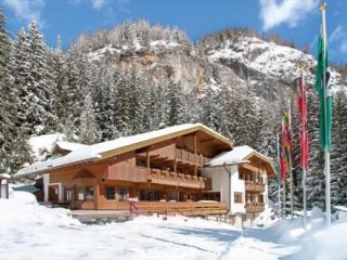 Villetta Maria - Dolomity - Itálie, Val di Fassa - Lyžařské zájezdy Villetta Maria - Dolomity - Itálie, Val di Fassa - Lyžařské zájezdy