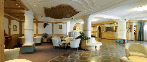 Aparthotel Des Alpes - Dolomiti Superski - Itálie, Val di Fiemme, Obereggen - Lyžařské zájezdy
