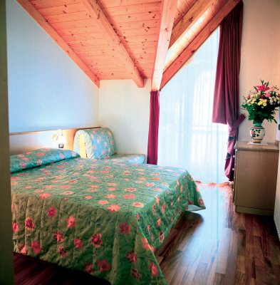 Residence Kristall - Dolomiti Superski - Itálie, Val di Fiemme, Obereggen - Lyžařské zájezdy