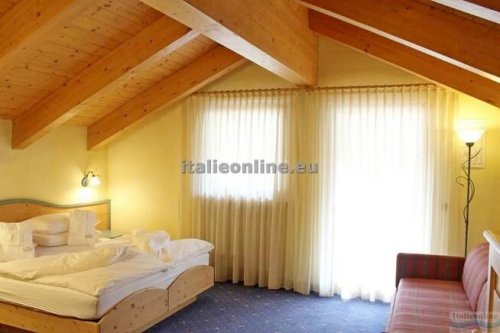Hotel Stella Montis SKI - Val di Fassa - Itálie, Campitello di Fassa - Lyžařské zájezdy