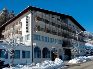Hotel Europa - Skirama Dolomiti Adamello Brenta - Itálie, Monte Bondone - Lyžařské zájezdy Hotel Europa - Skirama Dolomiti Adamello Brenta - Itálie, Monte Bondone - Lyžařské zájezdy