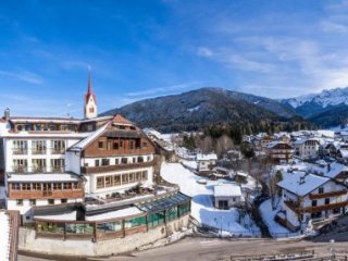 Hotel Post Tolderhof - Dolomity - Itálie, Valdàora - Lyžařské zájezdy Hotel Post Tolderhof - Dolomity - Itálie, Valdàora - Lyžařské zájezdy
