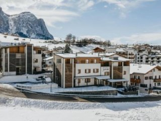 Apartmány Scherlin - Val Gardena - Itálie, Castelrotto - Lyžařské zájezdy Apartmány Scherlin - Val Gardena - Itálie, Castelrotto - Lyžařské zájezdy