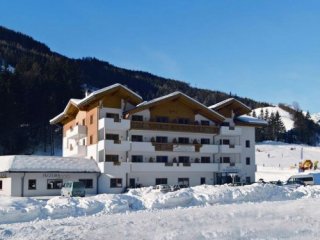 Hotel Bergkristall - Itálie, Ladurno - Lyžařské zájezdy Hotel Bergkristall - Itálie, Ladurno - Lyžařské zájezdy