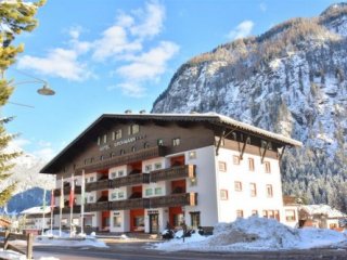 Hotel Grohmann - Val di Fassa - Itálie, Campitello di Fassa - Lyžařské zájezdy Hotel Grohmann - Val di Fassa - Itálie, Campitello di Fassa - Lyžařské zájezdy