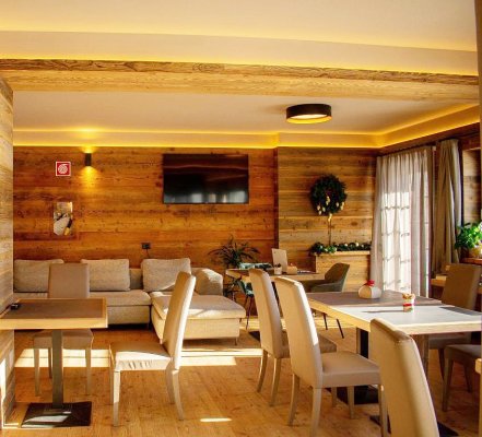 Hotel Leonard - Dolomiti Superski - Itálie, Val di Fiemme, Obereggen - Lyžařské zájezdy