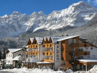 Hotel Alpen - Skirama Dolomiti Adamello Brenta - Itálie, Paganella - Lyžařské zájezdy Hotel Alpen - Skirama Dolomiti Adamello Brenta - Itálie, Paganella - Lyžařské zájezdy