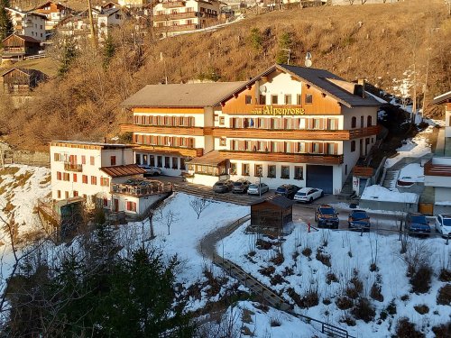 Hotel Alpenrose - Dolomiti Superski - Itálie, Civetta - Lyžařské zájezdy