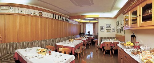 Hotel Garni Esperia - Dolomiti Superski - Itálie, Civetta - Lyžařské zájezdy