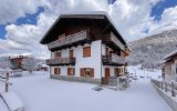 Katalog zájezdů, Apartmánový dům Letizia