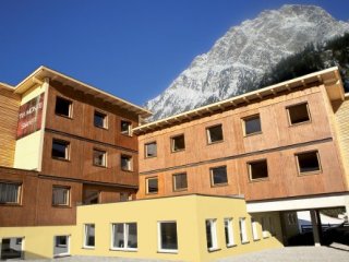 Hotel Tia Monte Smart - Tyrolsko - Rakousko, Kaunertaler Gletscher - Lyžařské zájezdy Hotel Tia Monte Smart - Tyrolsko - Rakousko, Kaunertaler Gletscher - Lyžařské zájezdy