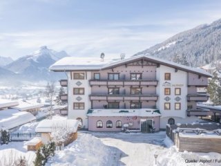 Hotel Alphof - Tyrolsko - Rakousko, Stubaital - Lyžařské zájezdy Hotel Alphof - Tyrolsko - Rakousko, Stubaital - Lyžařské zájezdy