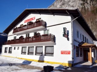 Gasthof Bergfried - pokoje - Horní Rakousko - Rakousko, Dachstein West - Lyžařské zájezdy Gasthof Bergfried - pokoje - Horní Rakousko - Rakousko, Dachstein West - Lyžařské zájezdy