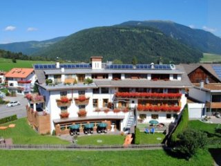 Hotel Alp Cron Moarhof - Lyžařské zájezdy Hotel Alp Cron Moarhof - Lyžařské zájezdy