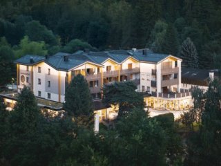 Hotel Wiesnerhof - Ortler Skiarena - Itálie, Sterzing - Vipiteno, Rosskopf - Monte Cavallo - Lyžařské zájezdy Hotel Wiesnerhof - Ortler Skiarena - Itálie, Sterzing - Vipiteno, Rosskopf - Monte Cavallo - Lyžařské zájezdy