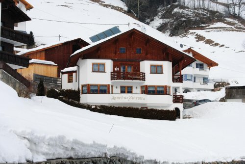 Apartmánový dům Val Sinestra zima - Lyžařské zájezdy