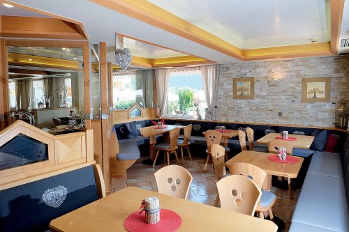 Hotel Nele - Dolomiti Superski - Itálie, Val di Fiemme, Obereggen - Lyžařské zájezdy