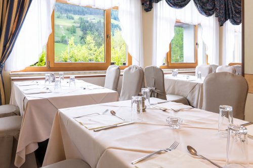 Alpenhotel Weitlanbrunn - Dolomiti Superski - Itálie, 3 Zinnen Dolomites - Tre Cime Dolomiti - Lyžařské zájezdy