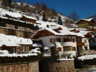 Apartmány Donini Alfredo - Skirama Dolomiti Adamello Brenta - Itálie, Paganella - Lyžařské zájezdy Apartmány Donini Alfredo - Skirama Dolomiti Adamello Brenta - Itálie, Paganella - Lyžařské zájezdy
