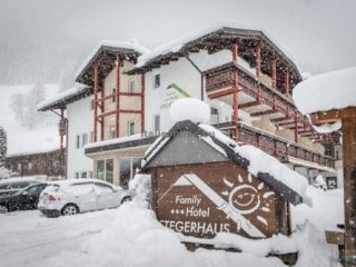 Familyhotel Stegerhaus SKI - Itálie, Valle Aurina Lutago - Lyžařské zájezdy Familyhotel Stegerhaus SKI - Itálie, Valle Aurina Lutago - Lyžařské zájezdy