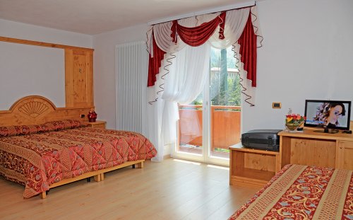 Apartmány La Roccia - Skirama Dolomiti Adamello Brenta - Itálie, Tonale, Ponte di Legno - Lyžařské zájezdy