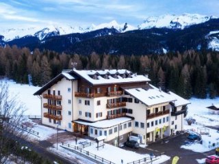 Hotel Bellamonte - Dolomiti Superski - Itálie, Val di Fiemme, Obereggen - Lyžařské zájezdy