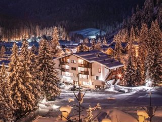 Residence Ski - Dolomiti Superski - Itálie, San Martino di Castrozza, Passo Rolle - Lyžařské zájezdy