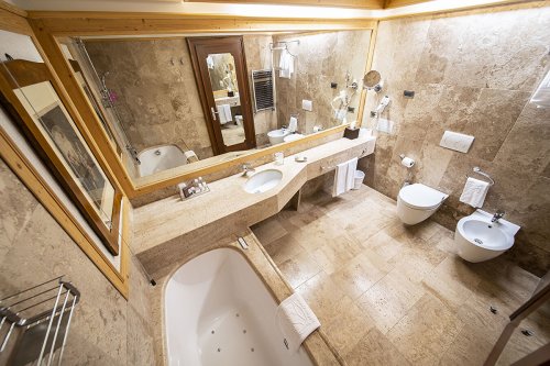 Hotel Cristal Palace - Skirama Dolomiti Adamello Brenta - Itálie, Madonna di Campiglio - Pinzolo - Lyžařské zájezdy