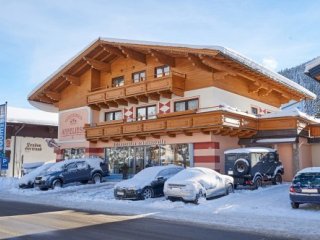 Gästehaus Anneliese - Salcbursko - Rakousko, Salzburger Sportwelt - Lyžařské zájezdy Gästehaus Anneliese - Salcbursko - Rakousko, Salzburger Sportwelt - Lyžařské zájezdy