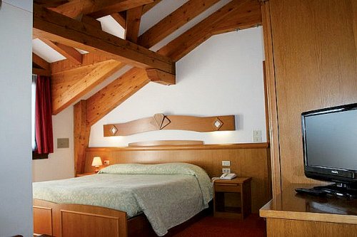 Hotel Collini - Skirama Dolomiti Adamello Brenta - Itálie, Madonna di Campiglio - Pinzolo - Lyžařské zájezdy