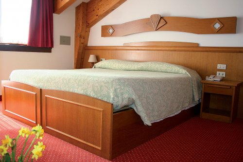 Hotel Collini - Skirama Dolomiti Adamello Brenta - Itálie, Madonna di Campiglio - Pinzolo - Lyžařské zájezdy