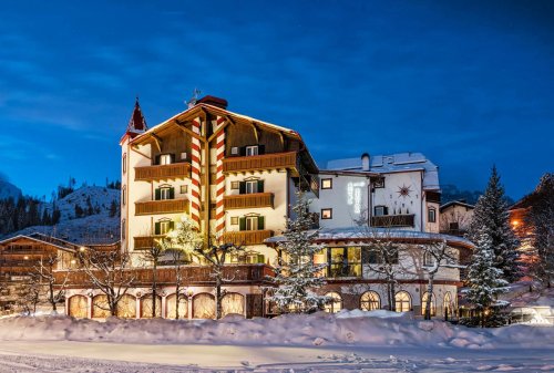 Hotel Regina - Dolomiti Superski - Itálie, San Martino di Castrozza, Passo Rolle - Lyžařské zájezdy