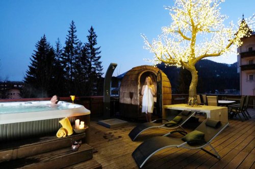 Hotel Regina - Dolomiti Superski - Itálie, San Martino di Castrozza, Passo Rolle - Lyžařské zájezdy
