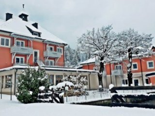 Strandhotel Burgstaller - Korutany - Rakousko, Bad Kleinkirchheim - Lyžařské zájezdy Strandhotel Burgstaller - Korutany - Rakousko, Bad Kleinkirchheim - Lyžařské zájezdy
