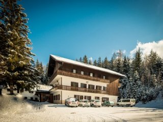 Hotel Casa Alpina - Dolomiti Superski - Itálie, 3 Zinnen Dolomites - Tre Cime Dolomiti - Lyžařské zájezdy Hotel Casa Alpina - Dolomiti Superski - Itálie, 3 Zinnen Dolomites - Tre Cime Dolomiti - Lyžařské zájezdy