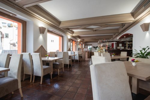 Hotel Touring - Dolomiti Superski - Itálie, Val di Fiemme, Obereggen - Lyžařské zájezdy