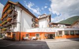 Katalog zájezdů, Hotel Touring