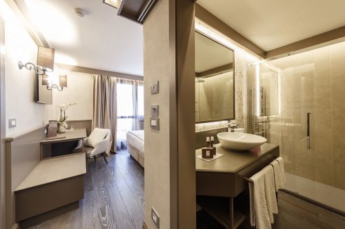 Hotel Spinale - Skirama Dolomiti Adamello Brenta - Itálie, Madonna di Campiglio - Pinzolo - Lyžařské zájezdy