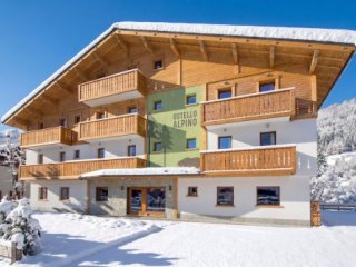 Penzion Ostello Alpino - Alta Valtellina - Itálie, Bormio, San Colombano - Lyžařské zájezdy Penzion Ostello Alpino - Alta Valtellina - Itálie, Bormio, San Colombano - Lyžařské zájezdy