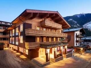 Hotel Panther - Salcbursko - Rakousko, Saalbach, Leogang, Fieberbrunn - Lyžařské zájezdy Hotel Panther - Salcbursko - Rakousko, Saalbach, Leogang, Fieberbrunn - Lyžařské zájezdy