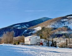 Retro Hotel Jiskra - pobyt s 3denním skipasem