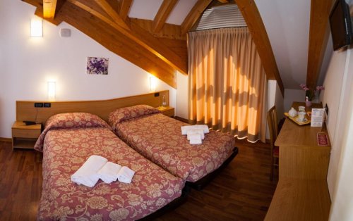 Hotel Orsa Maggiore - Lyžařské zájezdy