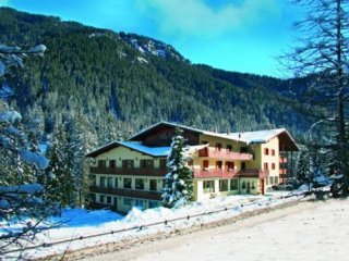 Hotel Villa Emma - Lyžařské zájezdy Hotel Villa Emma - Lyžařské zájezdy