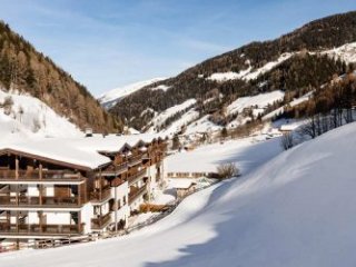 Hotel Almina - Racines (Ratschings) - Trentino - Itálie, Bolzano - Ubytování Hotel Almina - Racines (Ratschings) - Trentino - Itálie, Bolzano - Ubytování