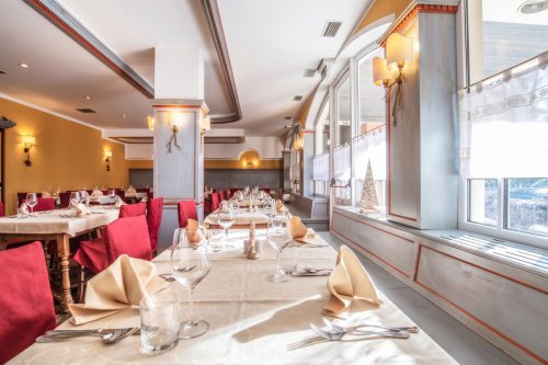 Aparthotel Sporting - Dolomiti Superski - Itálie, San Martino di Castrozza, Passo Rolle - Lyžařské zájezdy